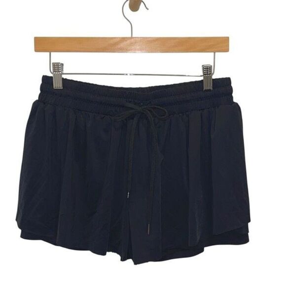 Trendy‎ Womens Drawstring Elastic Waist Flowy Athletic Shorts Black Size XL - Picture 1 of 8